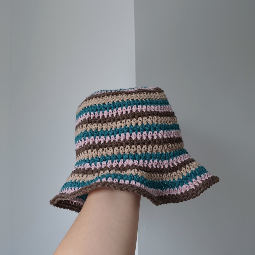 MADE TO ORDER STRIPED CROCHET BUCKET HAT